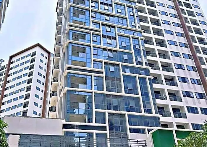 Mactan Newtown One Manchester Palace Hotel *